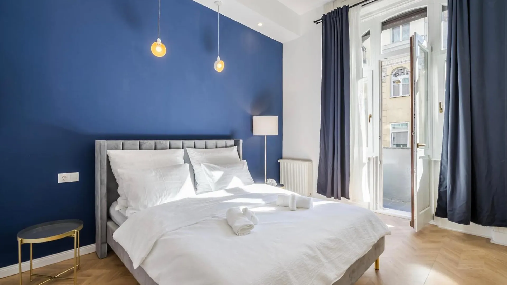 D58 - Grand Boulevard Royal Apartment - Best Location By Bqa Budapeszt