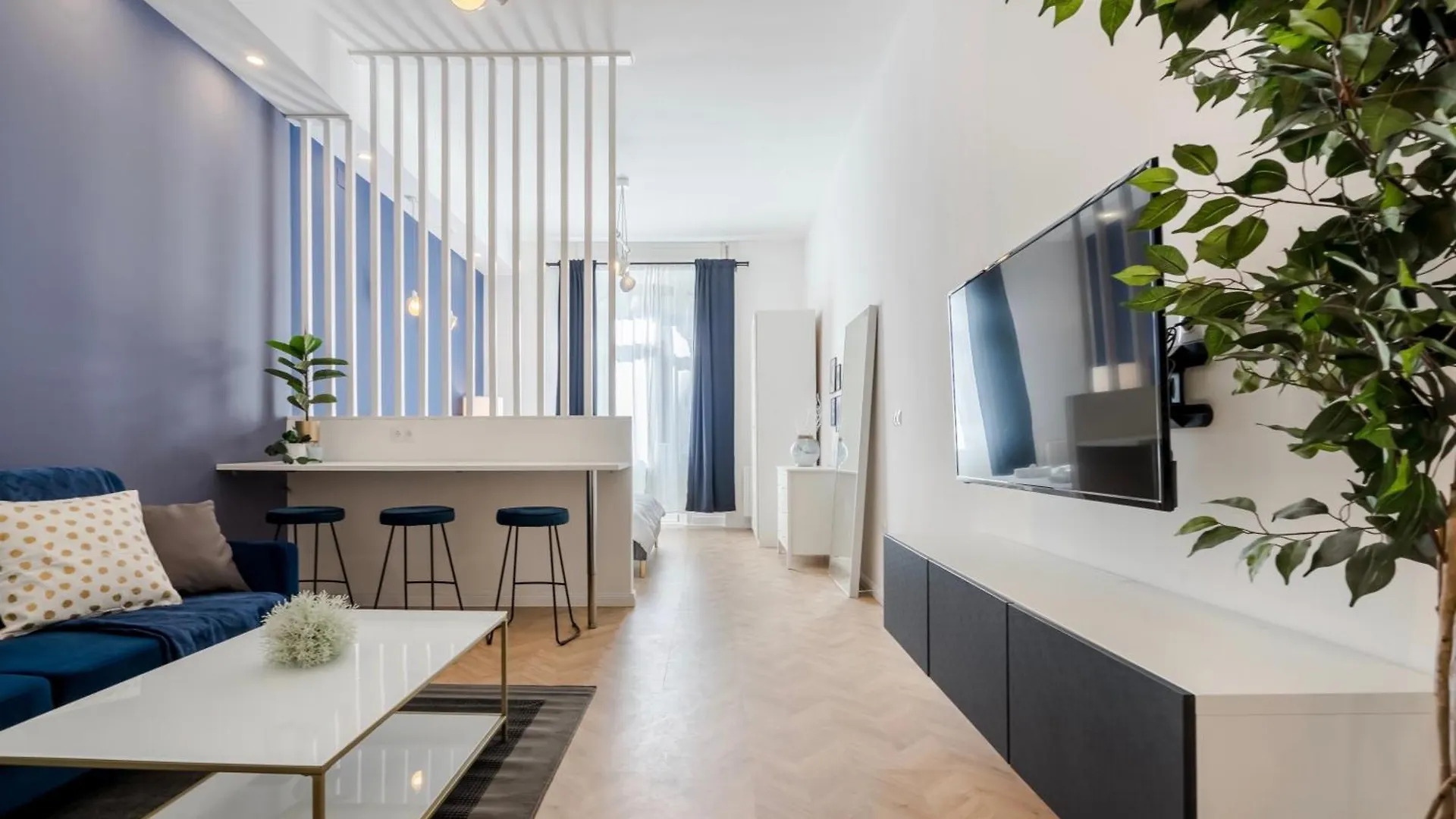 D58 - Grand Boulevard Royal Apartment - Best Location By Bqa Budapeszt